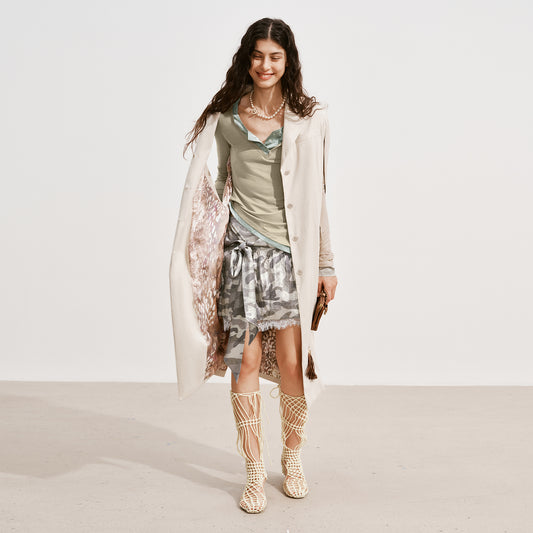 Medium Well Sleeveless Trench Coat