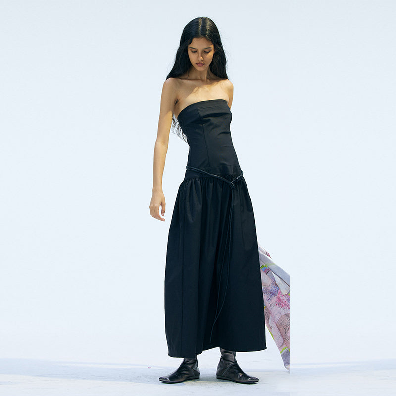 Medium Well Day-to-Night Nylon  strapless Dress