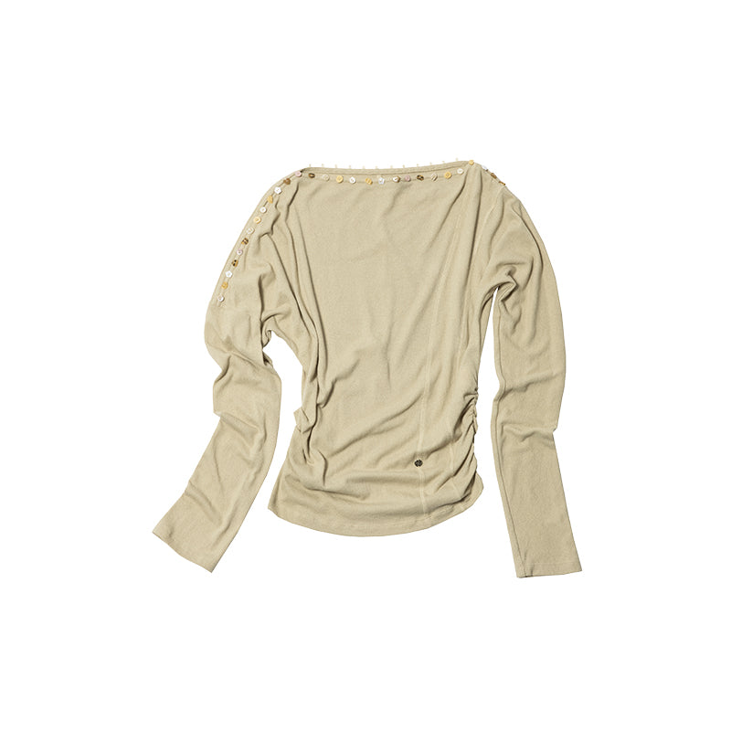 Medium Well Flat Collar Top